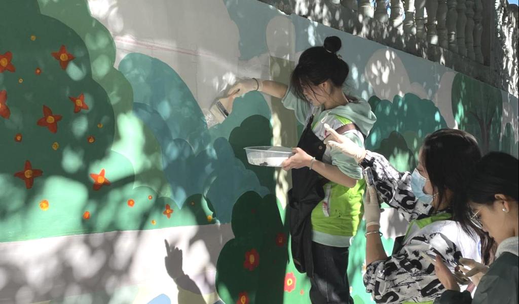 “艺彩·社区”阳光社区社区文化墙体彩绘志愿服务项目